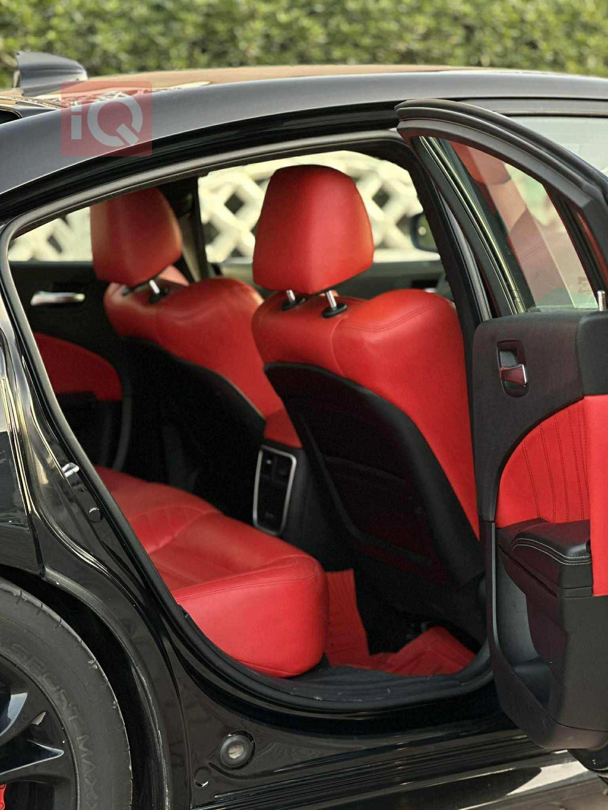 دودج تشارجر